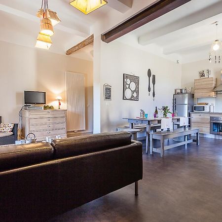 Вилла Bastide De Fanny Rognes Экстерьер фото